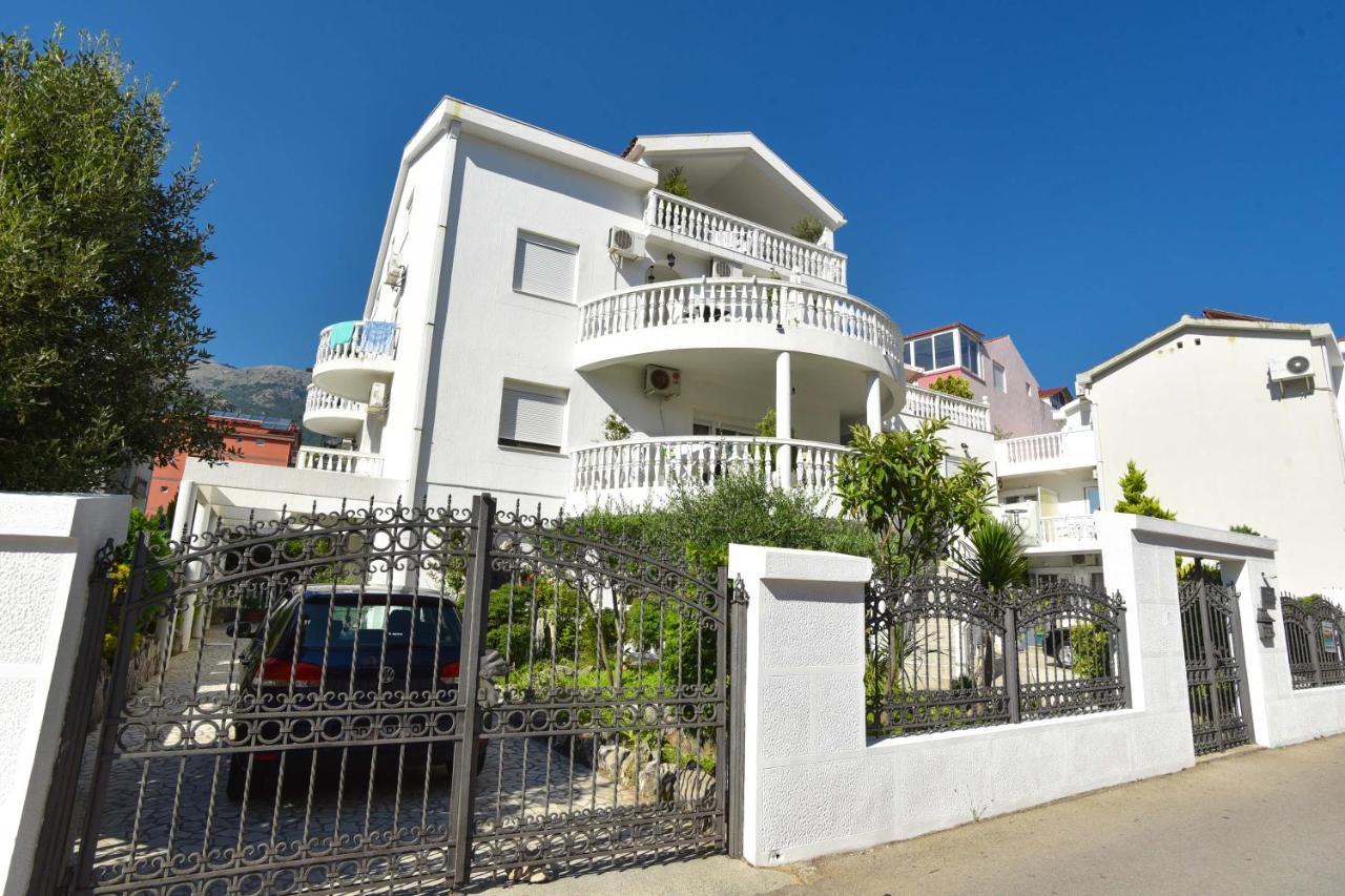 Apartments Adok Budva Luaran gambar