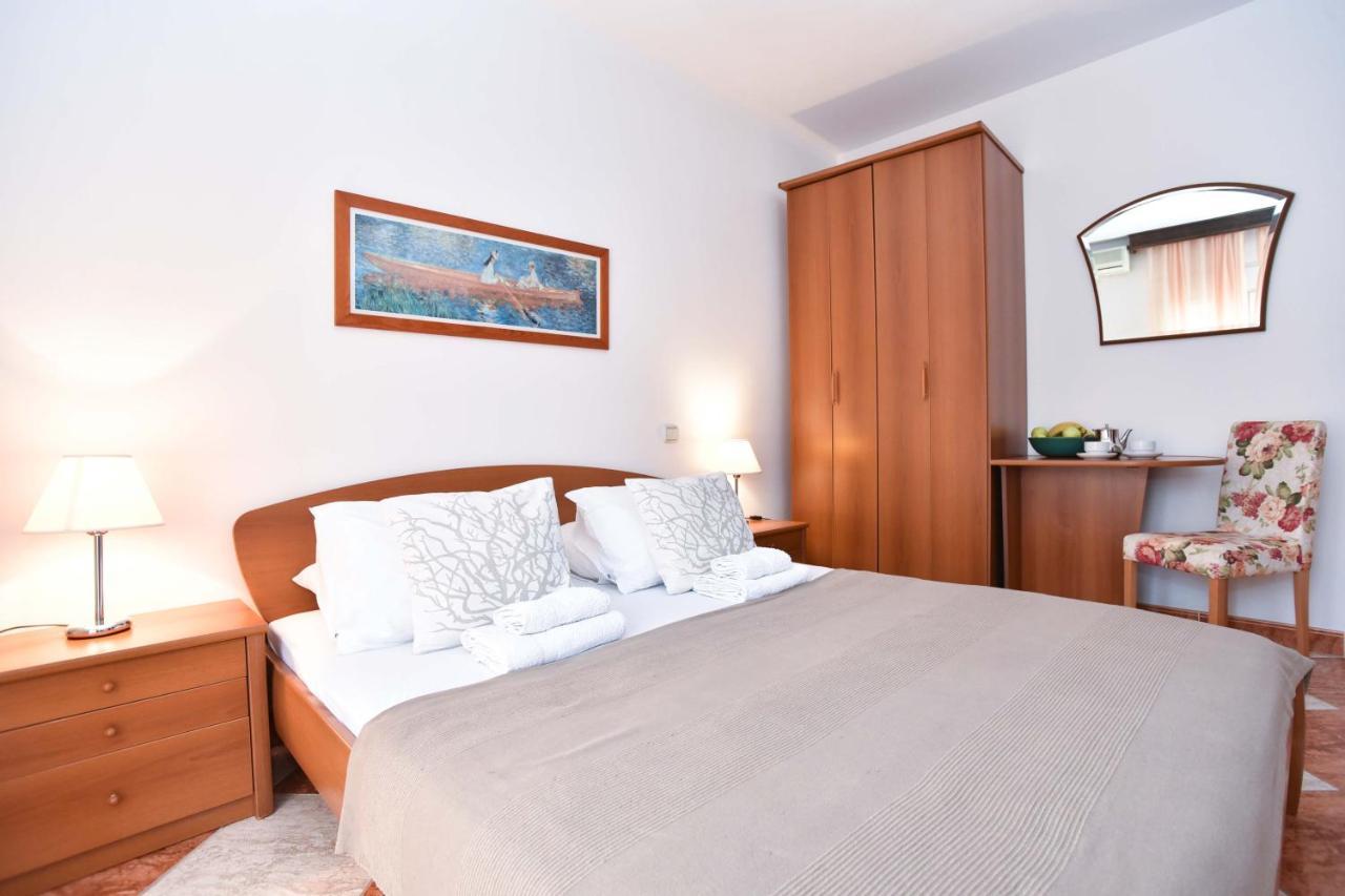 Apartments Adok Budva Luaran gambar