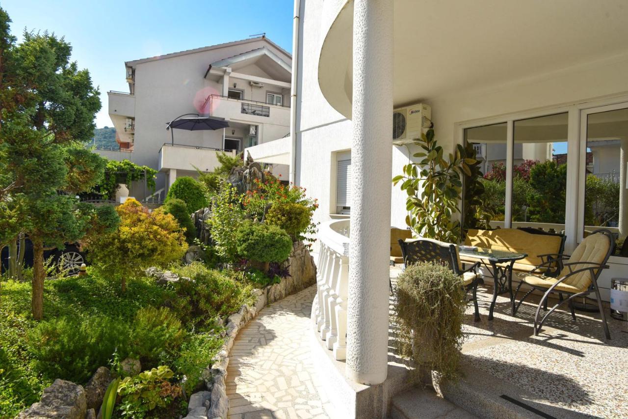 Apartments Adok Budva Luaran gambar