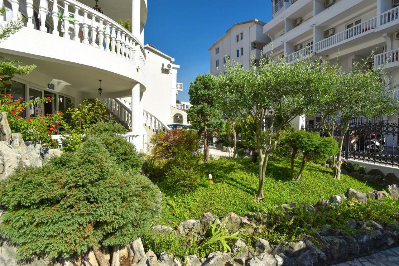 Apartments Adok Budva Luaran gambar
