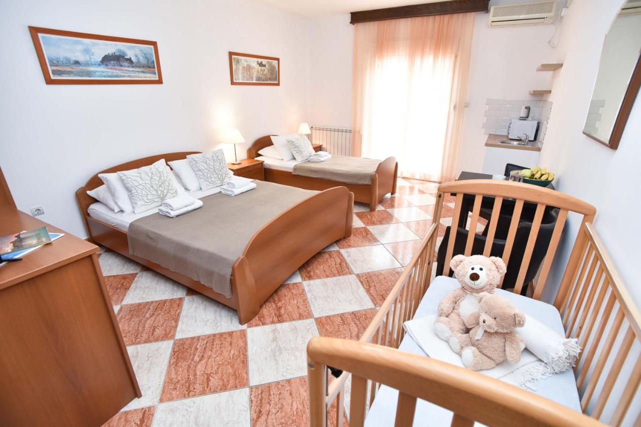 Apartments Adok Budva Luaran gambar