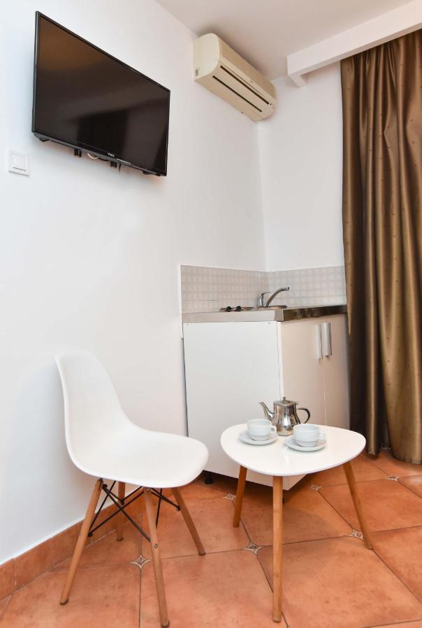 Apartments Adok Budva Luaran gambar