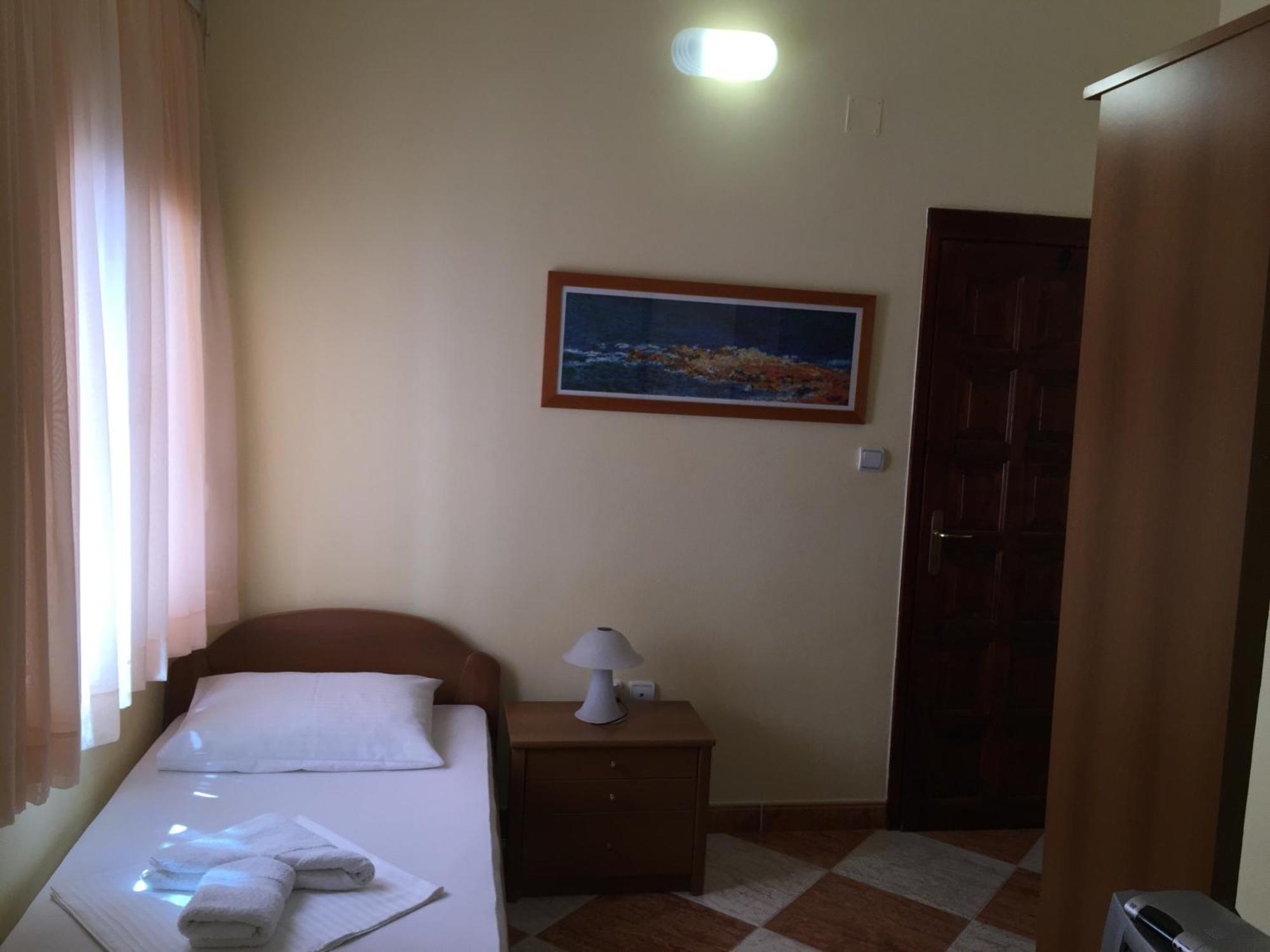Apartments Adok Budva Luaran gambar