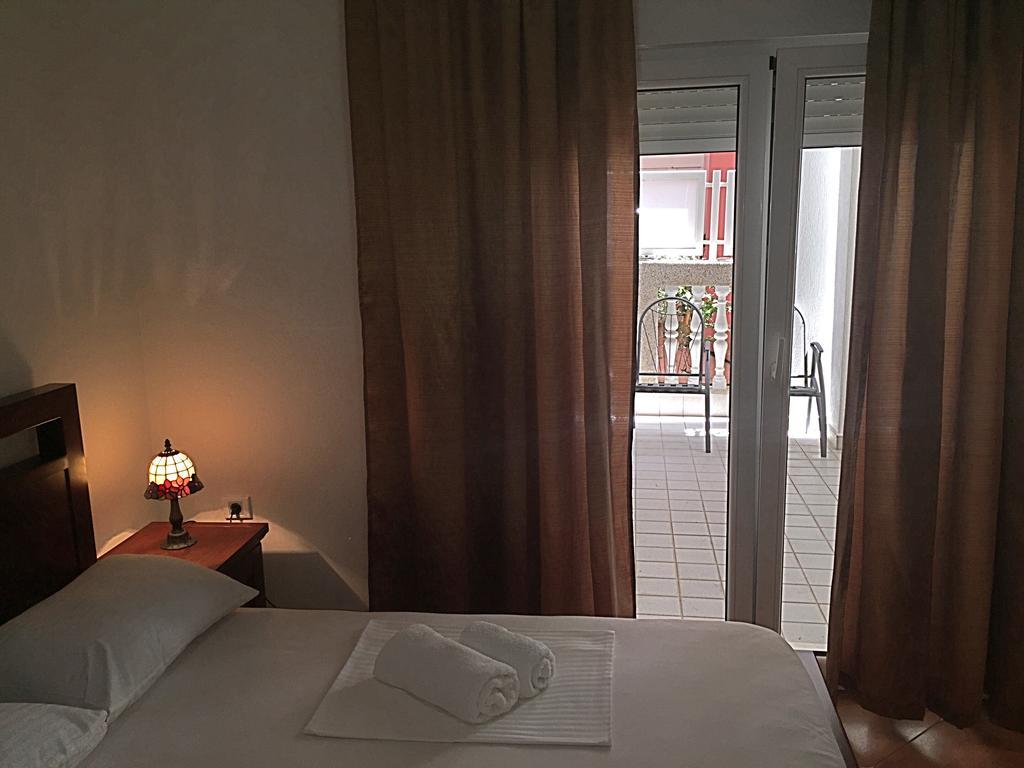Apartments Adok Budva Luaran gambar